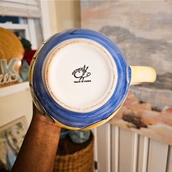 Y2K Hand-Painted Fruit Ceramic Pitcher – 9 Cup Capacity – Glossy Summer Aestheti - Picture 4 of 15